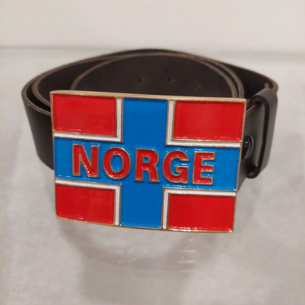 Black Italian Leather Belt with a buckle featuring the flag of Norway "NORGE" 36
